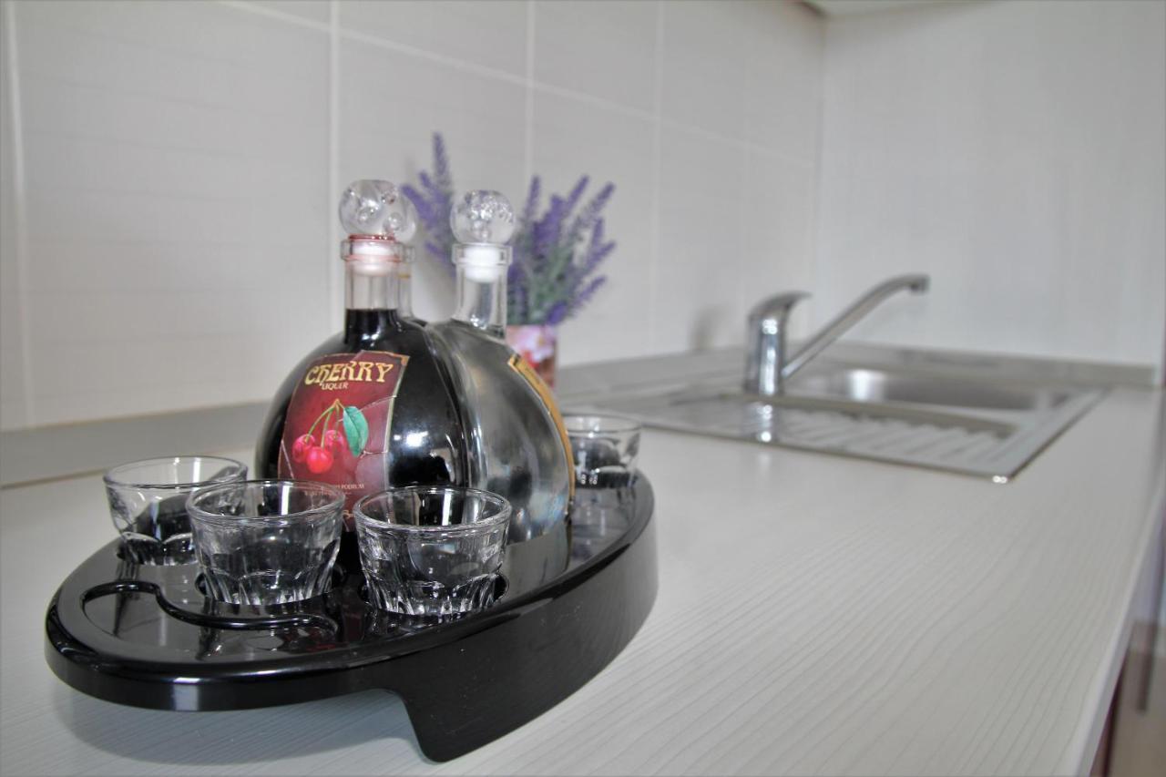 Apartment West Макарська Екстер'єр фото