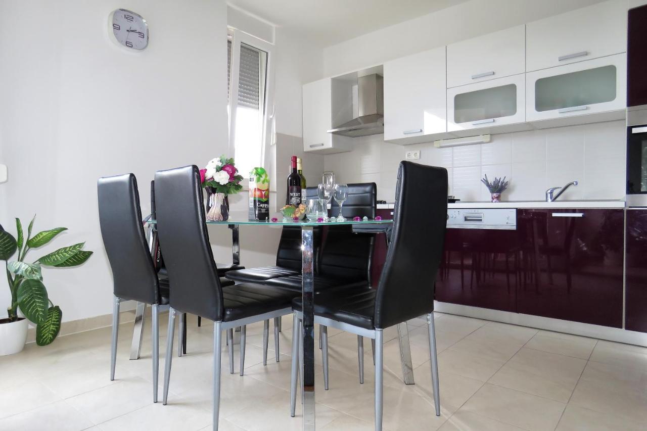 Apartment West Макарська Екстер'єр фото